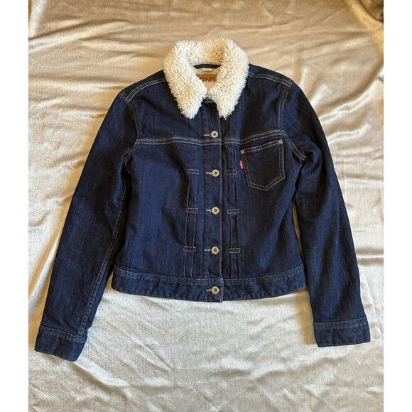 Levi's Women Medium Jean Jacket Dark Blue‎ Wash Denim Sherpa Lined Heavy Warm - Picture 1 of 9